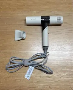 ジャンク品　KINJO コンパクト ヘアドライヤー ホワイト