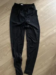 ブラック スパッツ