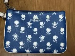 COACH 花柄ネイビー合成皮革ポーチ