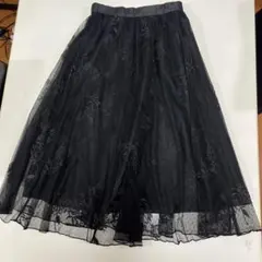 アクシーズファム　レーススカート