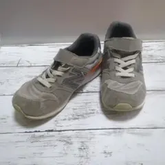 New Balance グレー オレンジ スニーカー　22cm