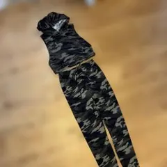 SHEIN 上下セット　迷彩　ダンス