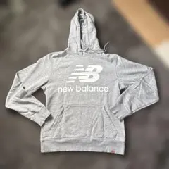 New Balance プルオーバー パーカー グレー