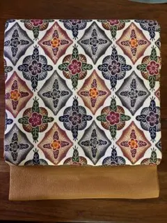 逸品]城間永順 琉球紅型 鬼しぼちりめん 正絹開き名古屋帯 - メルカリ