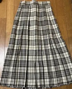 ローリーズファーム　チェック柄 プリーツスカート Fサイズ