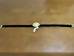 ベルベット花モチーフチョーカー