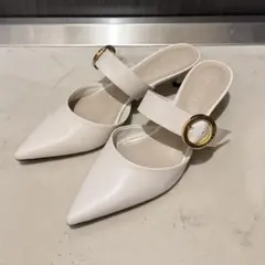 Charles&Keith バックルストラップ スプールヒールミュールのサムネイル