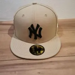New Era 9FIFTY ベージュキャップ 75周年