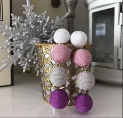 軽い♡ボンボンイヤリング