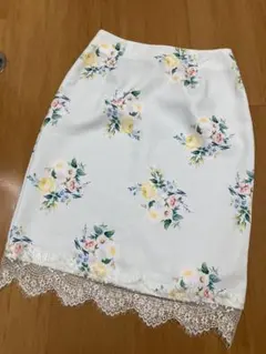 スカート　S ノエラのサムネイル