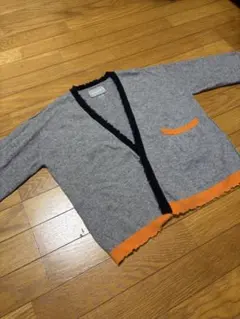 【美品】ザディグ グレー Vネックカーディガンのサムネイル