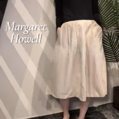 Margaret Howell ベビーリネン タックフレアスカートカタログ掲載品のサムネイル