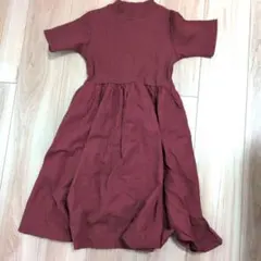 【新品タグ付き】アンパサンド　リブ切り替えワンピース　130cmのサムネイル