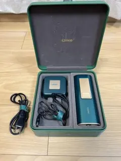 グリーンとゴールド Ulike脱毛器 - メルカリ