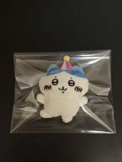 ハチワレ なかよしぬいぐるみバッジ ちいかわランド 東京駅 ノベルティ