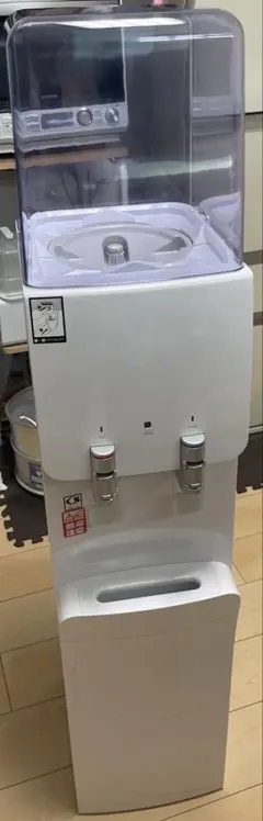 Invel SERVE 卓上ウォーターサーバー PHC-9000 本体 - メルカリ