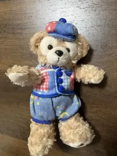 ダッフィ　ぬいぐるみバッチ