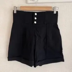 ブラック ハイウエスト ショートパンツ M