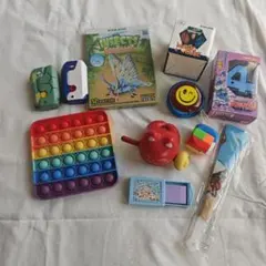 楽しみ知育玩具　おもちゃセット　11点