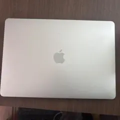 Apple MacBook Air シルバー