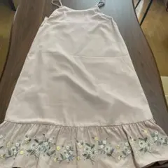 ※ soraポケカ出品中様専用　花柄刺繍ピンクキャミワンピース