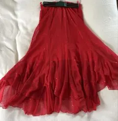 赤いフリルスパンコールダンスドレス