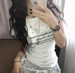 amood 蝶々プリント 半袖Tシャツ ホワイト