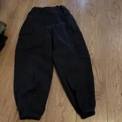 ジーユー　140cm 黒 カーゴパンツ ウエストゴム