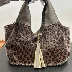 ヒョウ柄トートバッグ タッセル付き