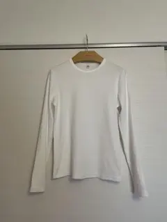 ユニクロ ソフトリブクルーネックT 長袖 ホワイト