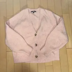 ユニクロピンクカーディガン