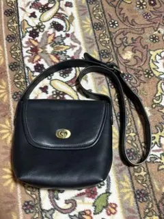 本革ショルダーバッグ