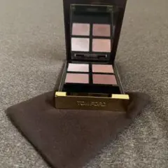 トム フォード アイ カラー クォード / 31 スール サーブル