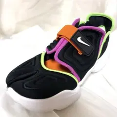 Item thumbnail for item d36ba792-29d3-4096-beb8-ee1d0565717e