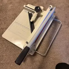 業務用裁断機 ブック40 book40 - メルカリ