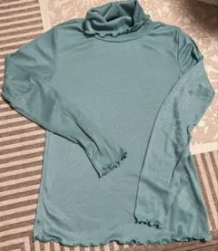 アースミュージック＆エコロジー　ミントグリーン 薄手　長袖カットソー　Sサイズ