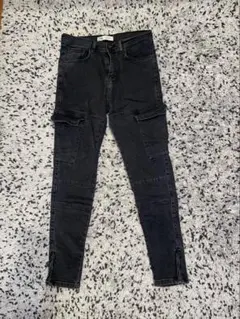 ダークグレー スリムフィットデニム