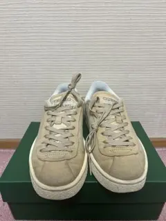 ラコステ スニーカー