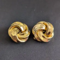 ゴールドツイストデザインイヤリング