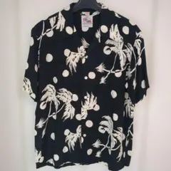 デュークカハナモク SUN SURF サンサーフ アロハシャツ ブラック Mのサムネイル