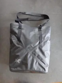 アークテリクス　トートバッグ　ブランカ　Arc'teryx Blanca 19のサムネイル