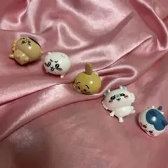 びっくらたまご ちいかわ ～ふろふちころりん～　全種セットのサムネイル