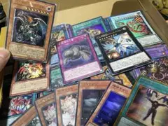 遊戯王　引退品　優良ノーマル、光り物 だいたい800枚？くらい