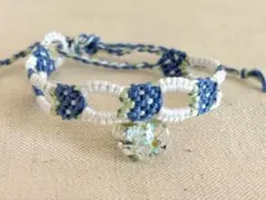 いちご柄チェーン風ミサンガ　水色　ブレスレット