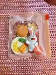 Item thumbnail for item 2e0ff18b-dd66-4826-9426-4b528a2ca1be