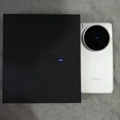 vivo X200 Ultra 256GB ホワイトのサムネイル