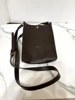 EMMA CLOTHES　メンズショルダーバッグ　ブラウンのサムネイル
