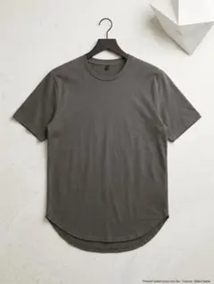 UNIQLO クルーネックTシャツ