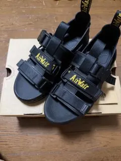 美品 Dr. Martens PEARSON マルチストラップサンダル 26cm - メルカリ