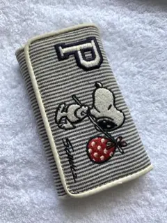 スヌーピー　キーケース　キャラクター